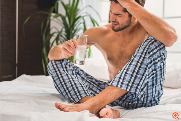 Hangover; Πώς θα το αποφύγετε και τι να κάνετε εάν συμβεί! Hangover; Πώς θα το αποφύγετε και τι να κάνετε εάν συμβεί!