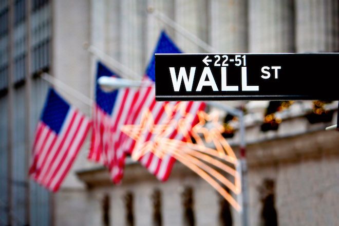 Οι πέντε πιο ενδιαφέρουσες προβλέψεις της Wall Street για το 2017 Οι πέντε πιο ενδιαφέρουσες προβλέψεις της Wall Street για το 2017
