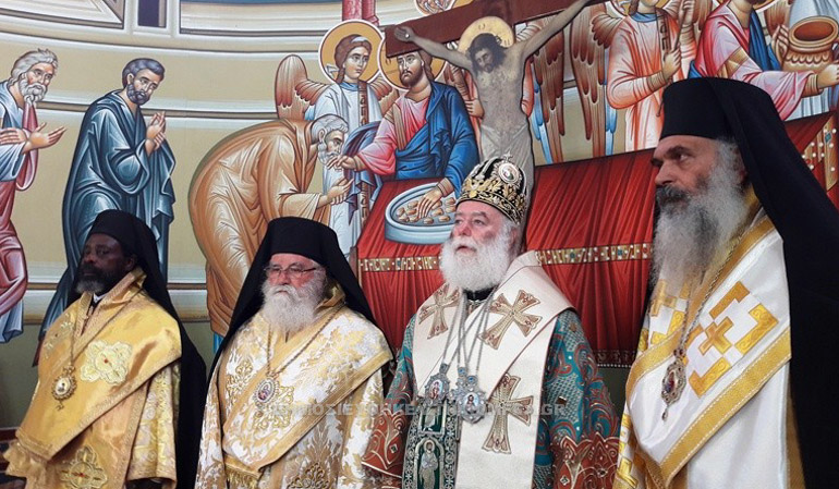 Πατριαρχική Θεία Λειτουργία στο Λουμπούμπασι (ΦΩΤΟ) Πατριαρχική Θεία Λειτουργία στο Λουμπούμπασι (ΦΩΤΟ)