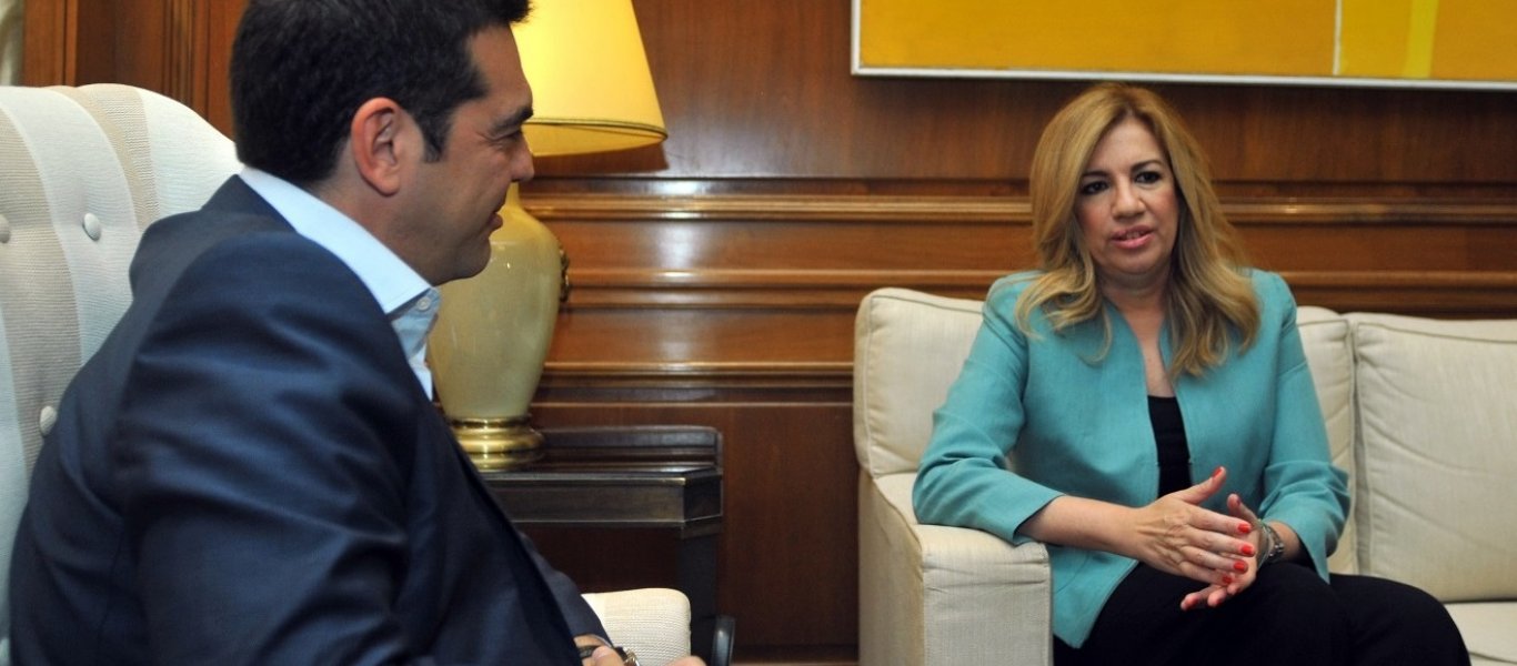 «Ναι» Αλ. Τσίπρα σε Φώφη Γεννηματά για προοδευτική συνταγματική αναθεώρηση