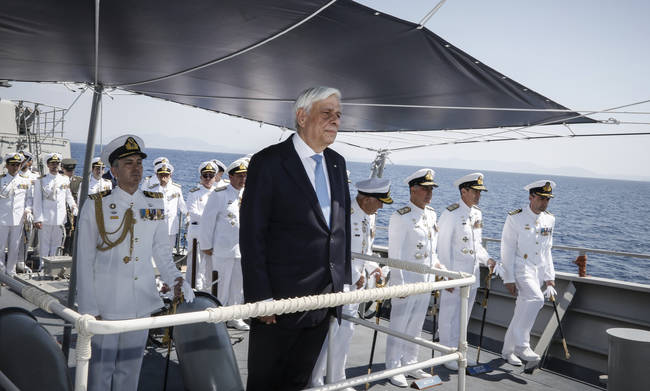 Ηχηρό μήνυμα Παυλόπουλου στην Τουρκία: Θα υπερασπιστούμε την ελληνική ΑΟΖ