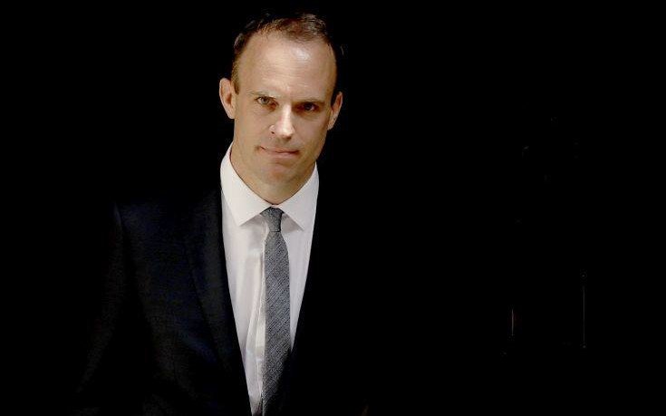 Η Τερέζα Μέι διόρισε νέο υπουργό για το Brexit