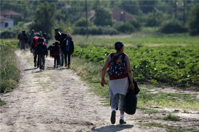 Μέσα σε μια εβδομάδα θα επιστρέφει στην Ελλάδα όσους πρόσφυγες εντοπίζει στο έδαφός της η Γερμανία