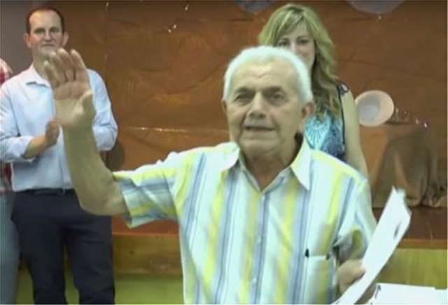 Πατρινός πήρε απολυτήριο Γυμνασίου σε ηλικία…83 ετών