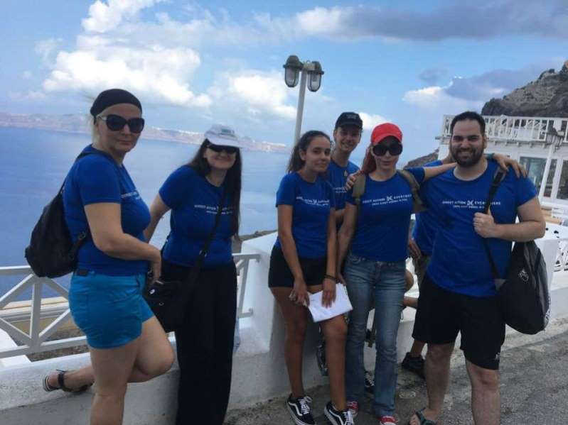 Ξυλοδαρμός ομάδας φιλόζωων εθελοντών, στη Σαντορίνη – Ήθελαν να διαμαρτυρηθούν για την κακομεταχείριση των γαϊδουριών