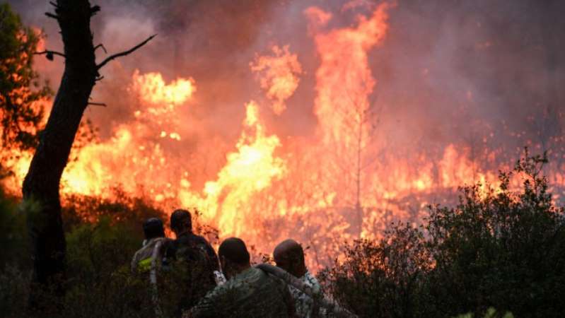 Σε έναν 65χρονο στρέφονται οι έρευνες για τη φονική πυρκαγιά στο Μάτι Σε έναν 65χρονο στρέφονται οι έρευνες για τη φονική πυρκαγιά στο Μάτι