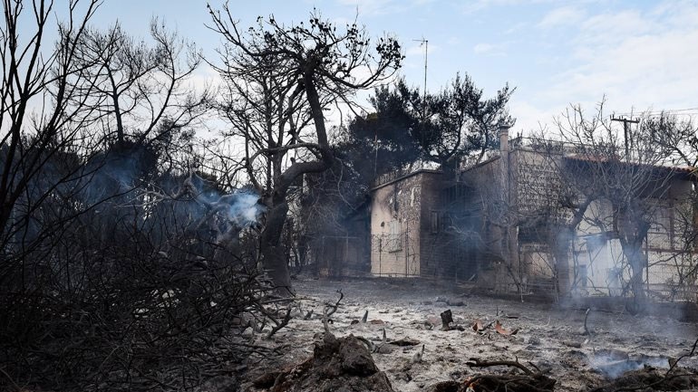 Οικονομική βοήθεια στους πυρόπληκτους της Αττικής από Αθηναίους της Νέας Υόρκης Οικονομική βοήθεια στους πυρόπληκτους της Αττικής από Αθηναίους της Νέας Υόρκης