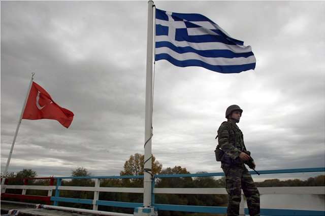 Το πολιτικό «παρασκήνιο» της επιστροφής των δύο Τούρκων στρατιωτικών που συνελήφθησαν στον Έβρο