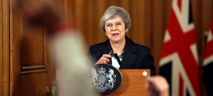 Brexit: Μαζεύτηκαν οι υπογραφές για την πρόταση μομφής κατά της Τερέζα Μέι Brexit: Μαζεύτηκαν οι υπογραφές για την πρόταση μομφής κατά της Τερέζα Μέι