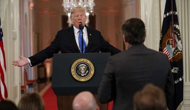 “Χαστούκι” στον Τραμπ για τη διαμάχη του με το CNN