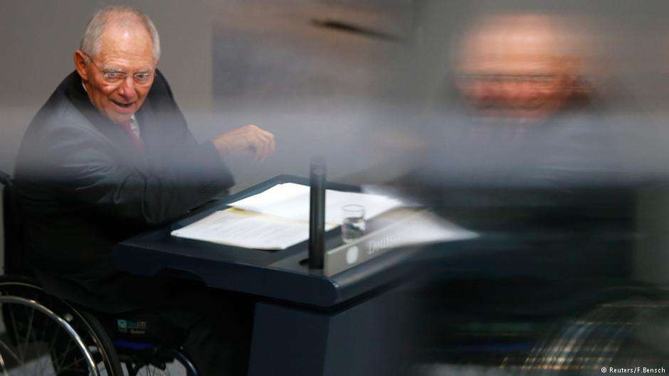 Όταν ο Σόιμπλε «φλέρταρε» με την καγκελαρία Όταν ο Σόιμπλε «φλέρταρε» με την καγκελαρία