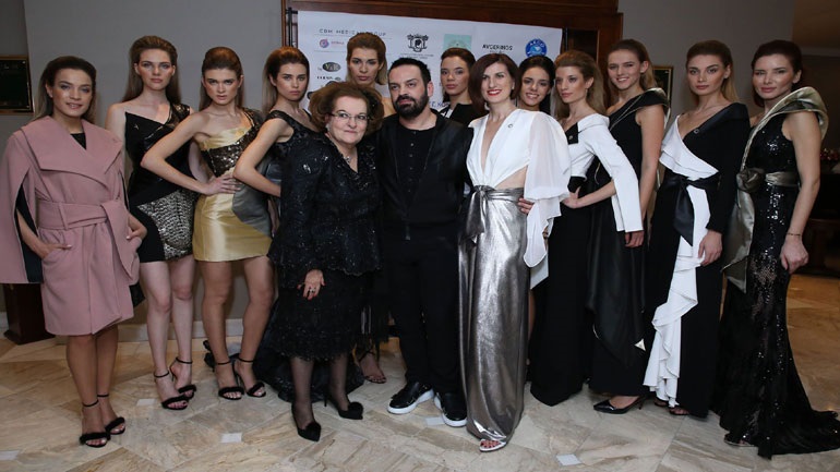 Φιλανθρωπική επίδειξη μόδας για την ενίσχυση του ελληνικού νοσοκομείου του Καΐρου