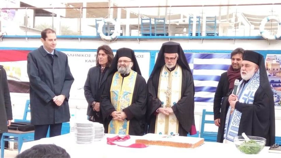 Αίγυπτος: Παρουσία όλης της παροικίας, ο αγιασμός του Νείλου ποταμού
