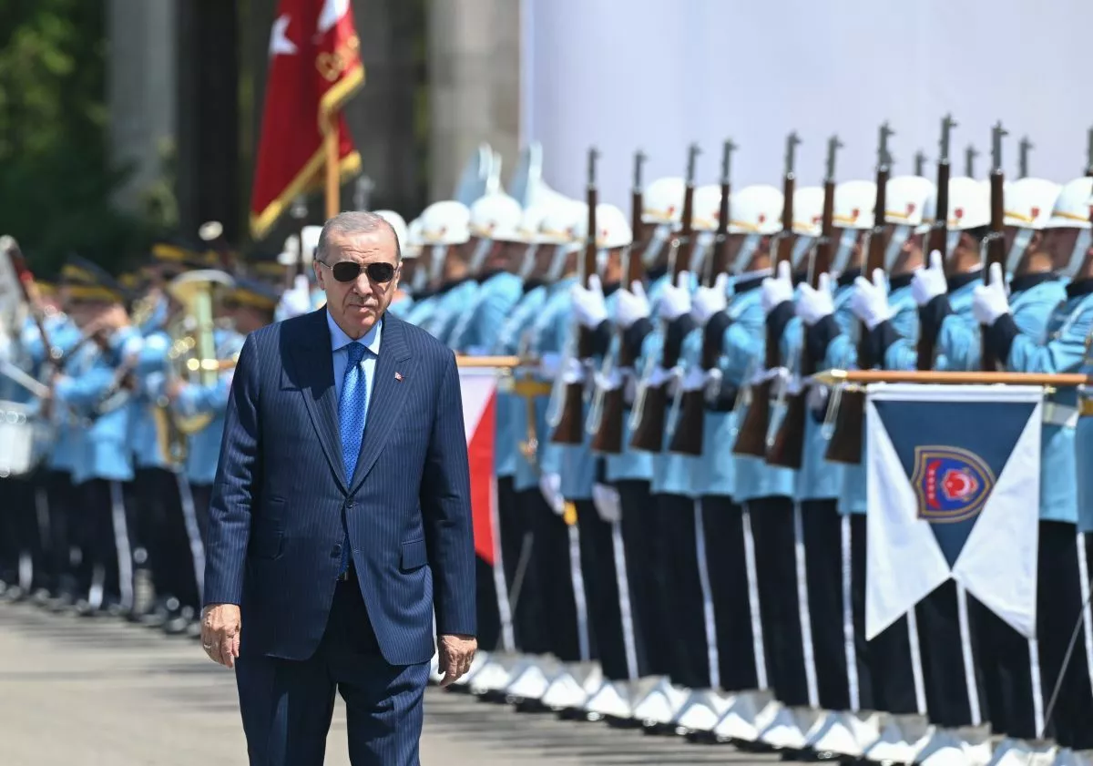 Γιατί η Αγκυρα ανεβάζει (και πάλι) τους τόνους στη Μεσόγειο: Οι κινήσεις της Τουρκίας αποτελούν μέρος σχεδίου για κυριαρχία στη Μέση Ανατολή και στη Βόρεια Αφρική Γιατί η Αγκυρα ανεβάζει (και πάλι) τους τόνους στη Μεσόγειο: Οι κινήσεις της Τουρκίας αποτελούν μέρος σχεδίου για κυριαρχία στη Μέση Ανατολή και στη Βόρεια Αφρική