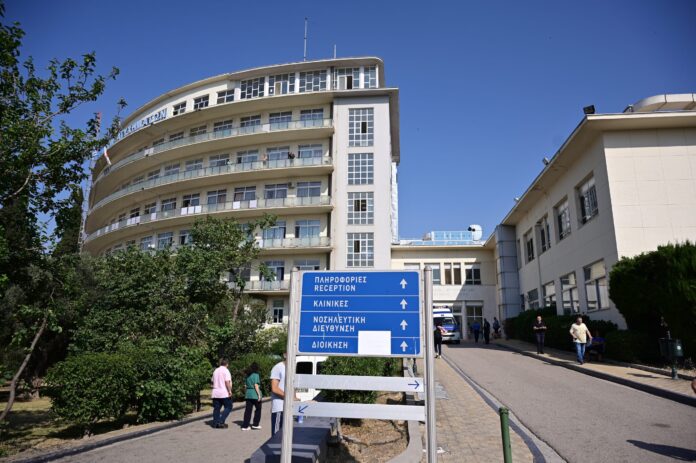 Στο ΚΑΤ οι δύο Έλληνες τραυματίες από το Ναϊρόμπι – Είχαν χτυπήσει σοβαρά σε τροχαίο Στο ΚΑΤ οι δύο Έλληνες τραυματίες από το Ναϊρόμπι – Είχαν χτυπήσει σοβαρά σε τροχαίο